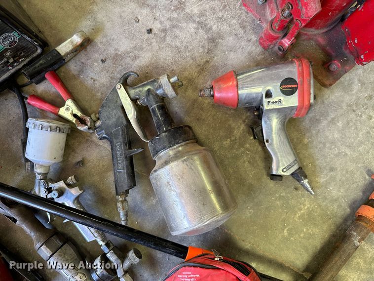 image for item MB9718 Tools