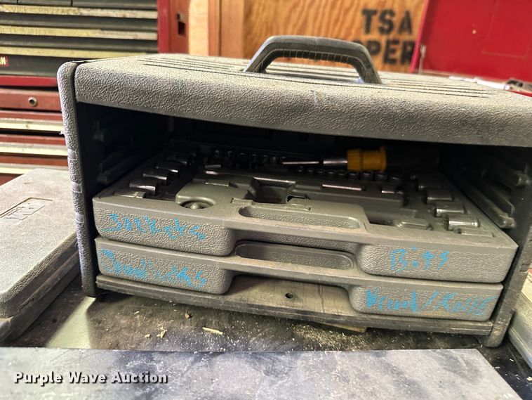 image for item MB9722 (9) toolboxes