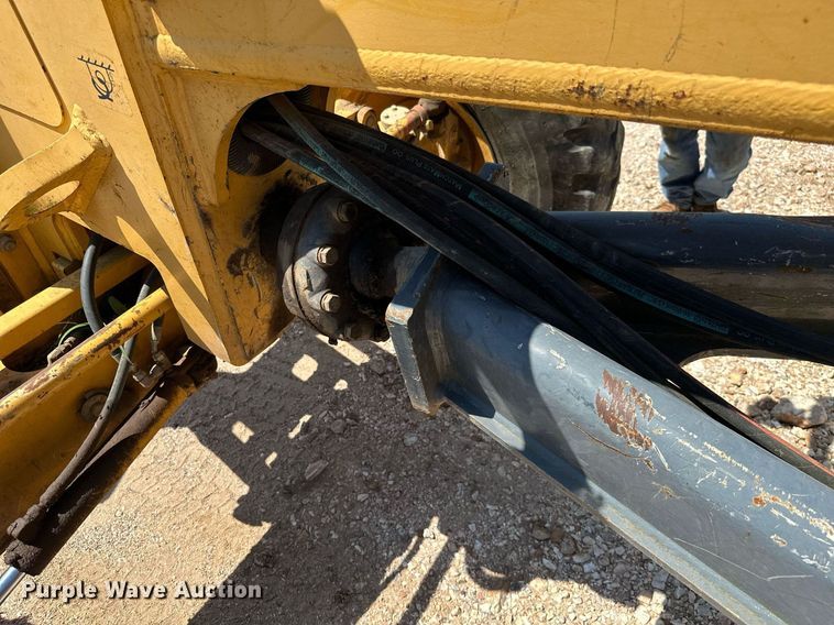 image for item MB9725 2007 John Deere 770D  motor grader