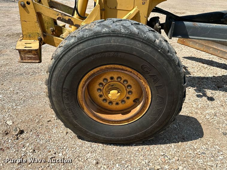 image for item MB9725 2007 John Deere 770D  motor grader