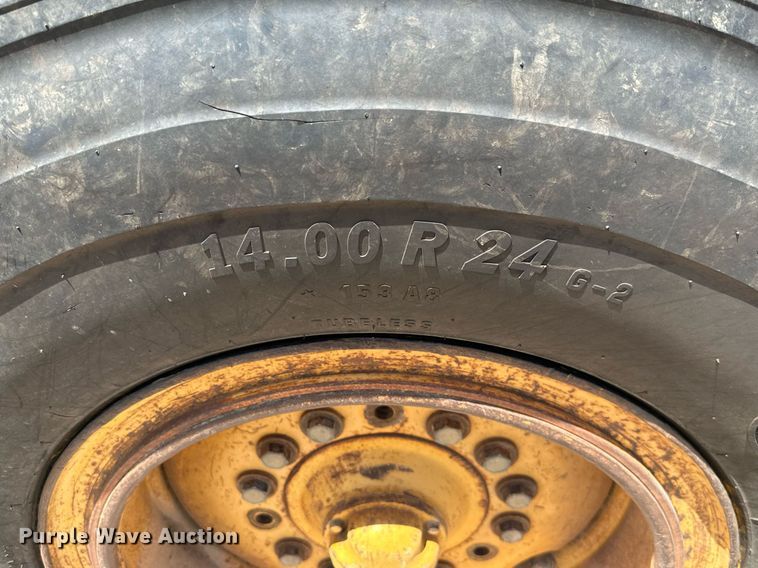 image for item MB9725 2007 John Deere 770D  motor grader