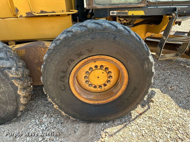 image for item MB9725 2007 John Deere 770D  motor grader