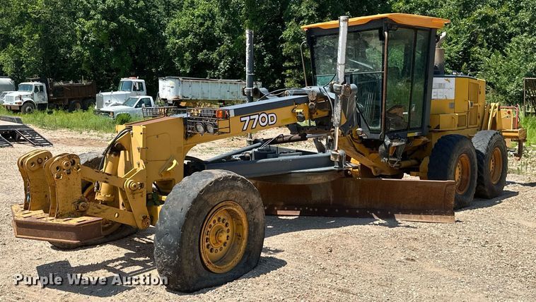 image for item MB9734 2009 John Deere 770D  motor grader