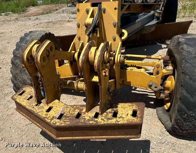 image for item MB9734 2009 John Deere 770D  motor grader