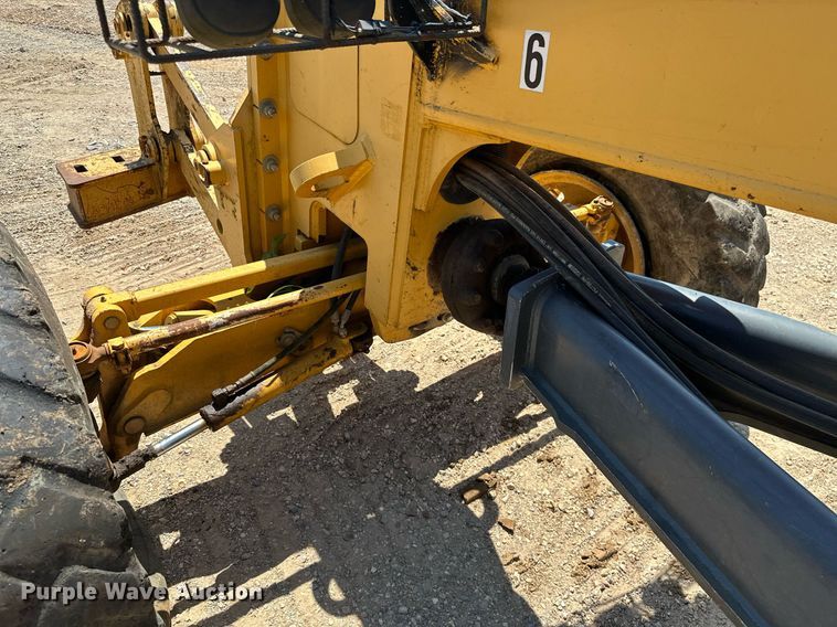 image for item MB9734 2009 John Deere 770D  motor grader