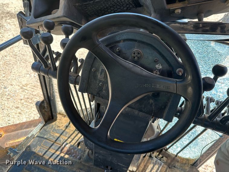 image for item MB9734 2009 John Deere 770D  motor grader