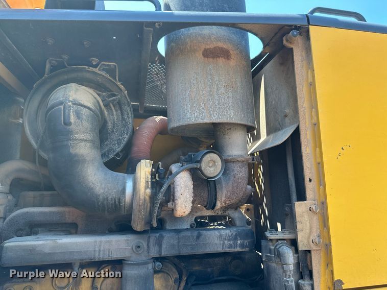 image for item MB9734 2009 John Deere 770D  motor grader