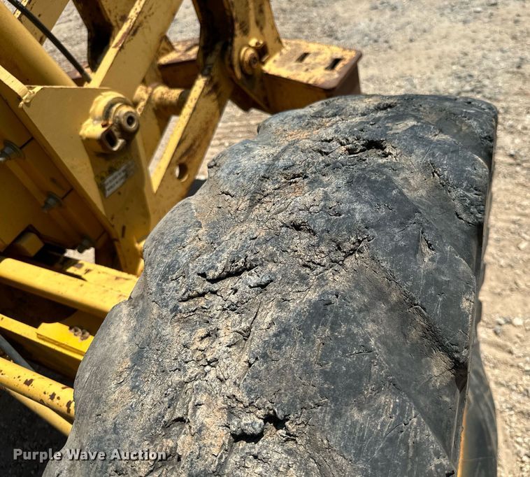 image for item MB9734 2009 John Deere 770D  motor grader