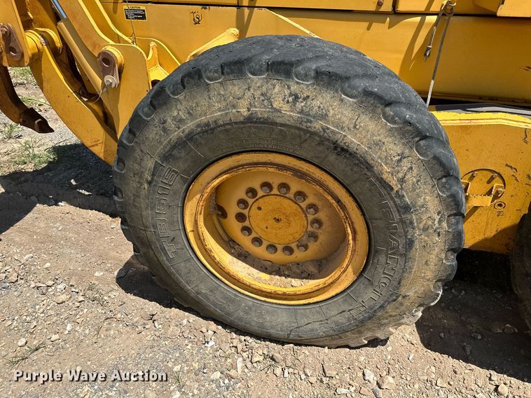 image for item MB9734 2009 John Deere 770D  motor grader