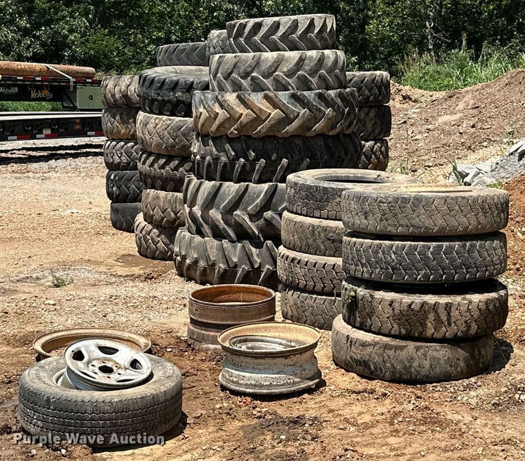 image for item MB9735 Wheels and tires