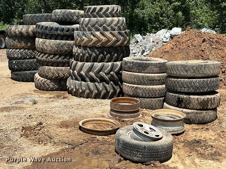 image for item MB9735 Wheels and tires