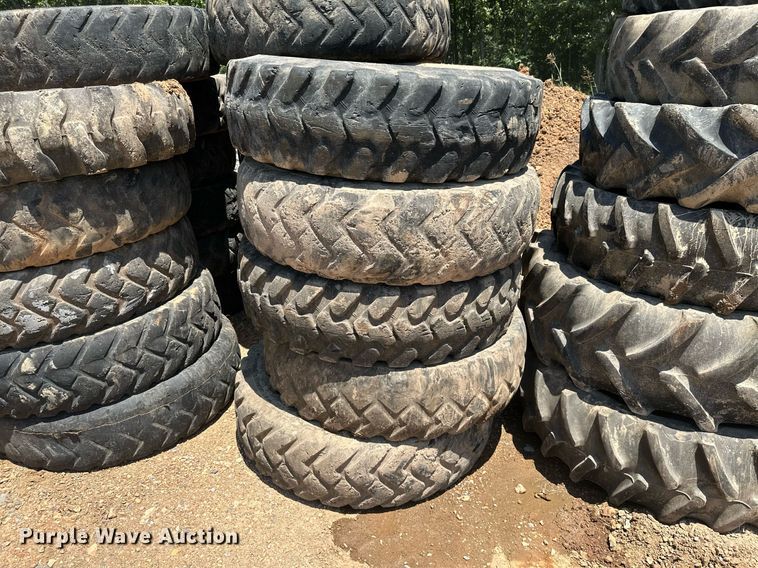 image for item MB9735 Wheels and tires