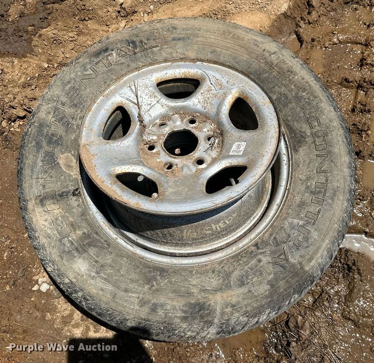 image for item MB9735 Wheels and tires