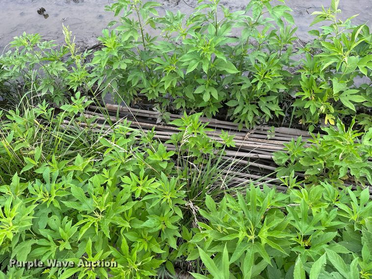 image for item MB9742 Oilfield equipment