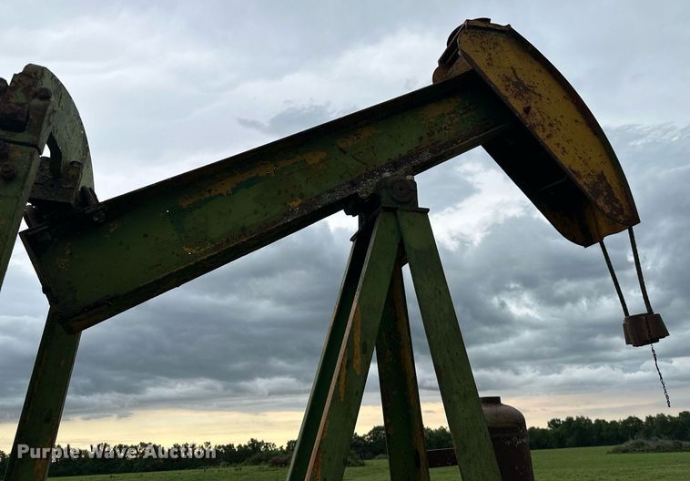 image for item MB9744 Oilfield equipment