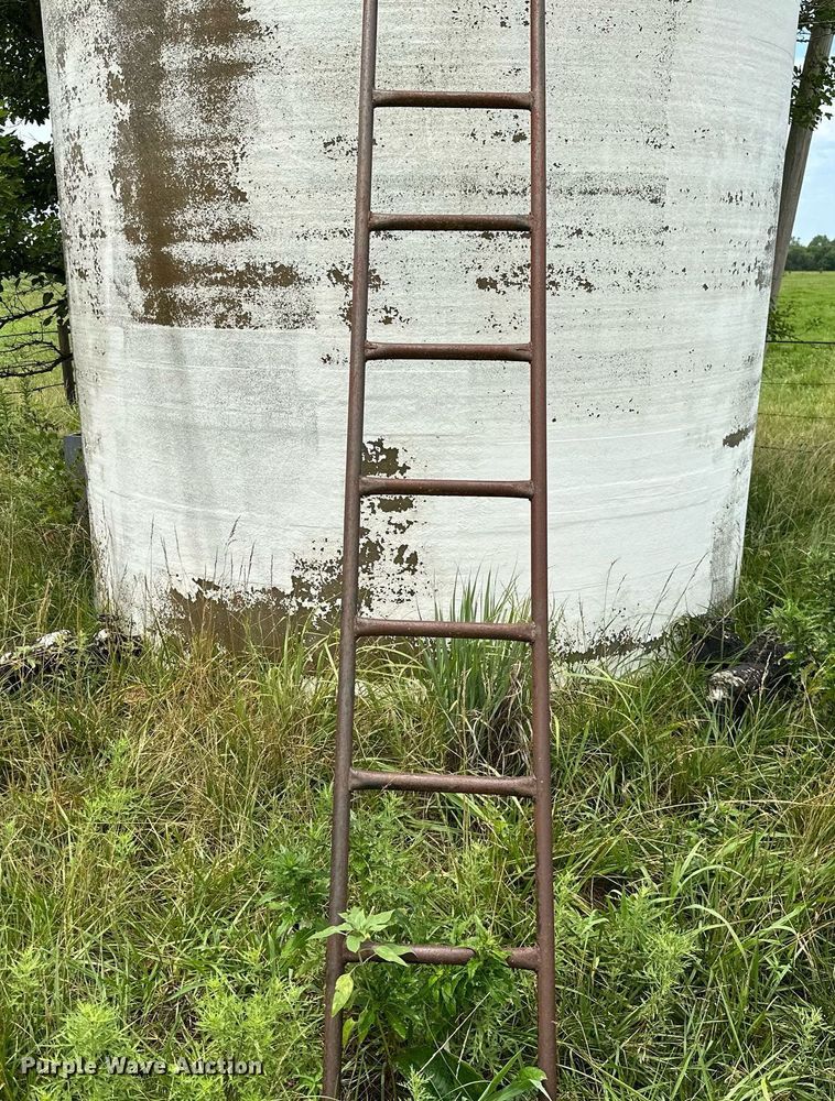 image for item MB9749 Oilfield equipment