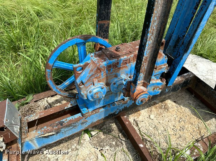 image for item MB9751 Oilfield equipment