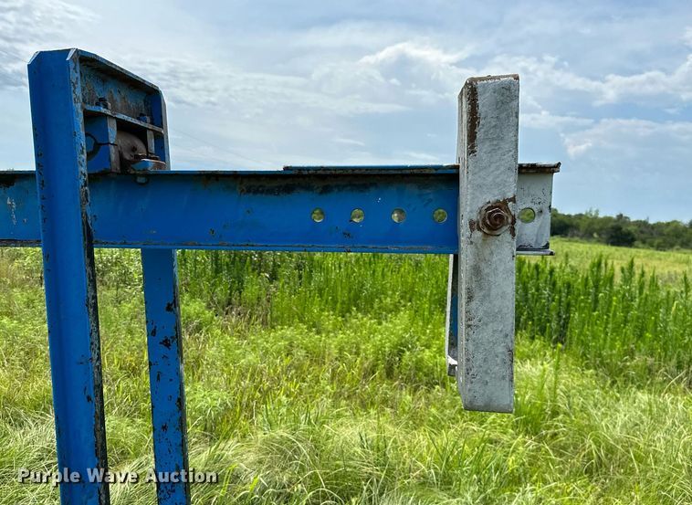 image for item MB9751 Oilfield equipment