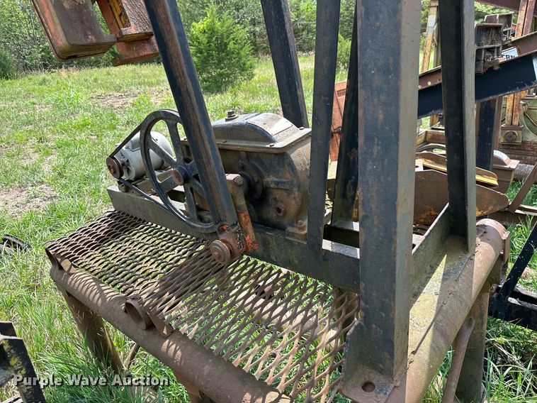 image for item MB9755 Oilfield equipment