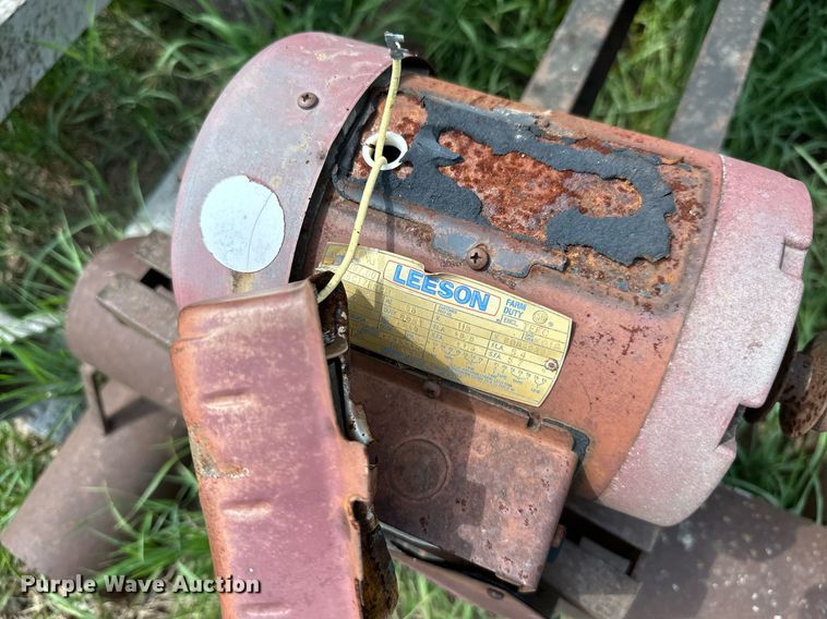 image for item MB9755 Oilfield equipment