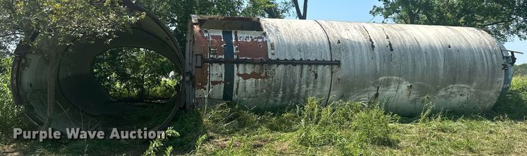 image for item MB9767 (3) bulk storage tanks