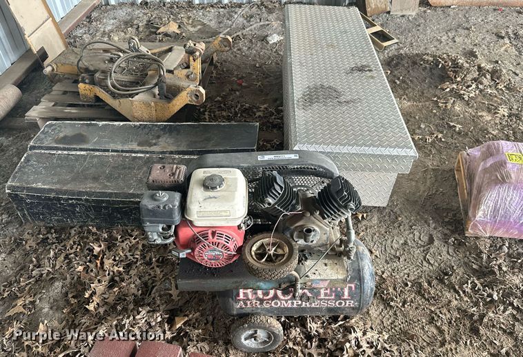 image for item MB9771 Tools