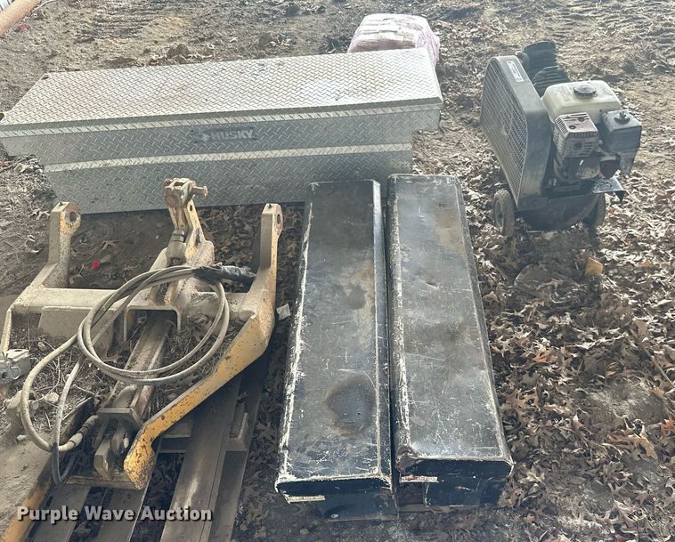 image for item MB9771 Tools