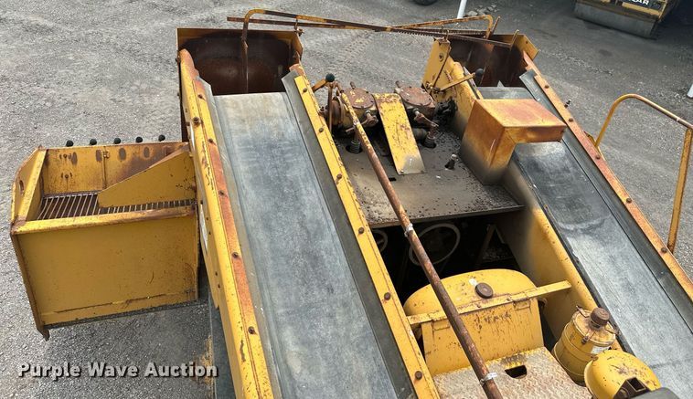 image for item MB9772 Koehring K  chip spreader