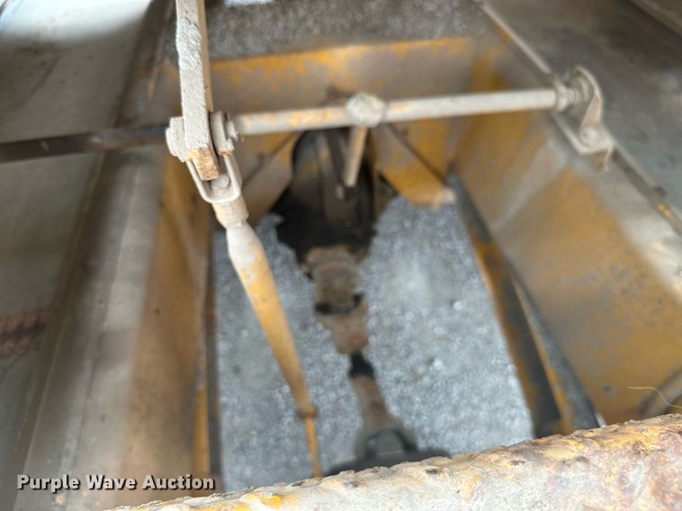 image for item MB9772 Koehring K  chip spreader