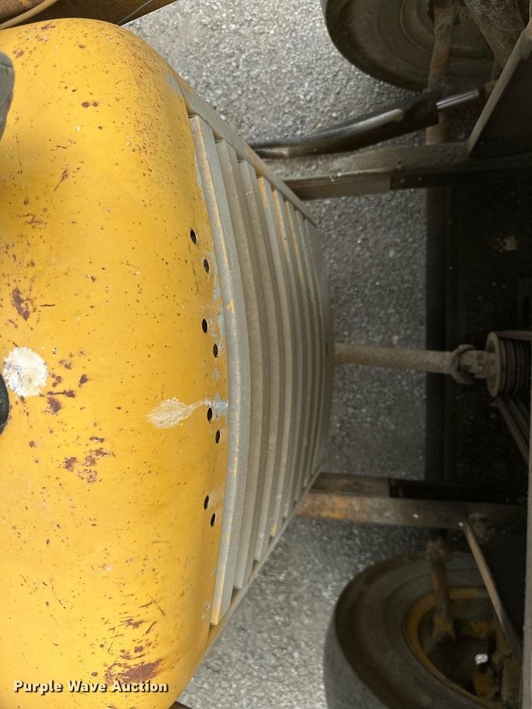 image for item MB9772 Koehring K  chip spreader