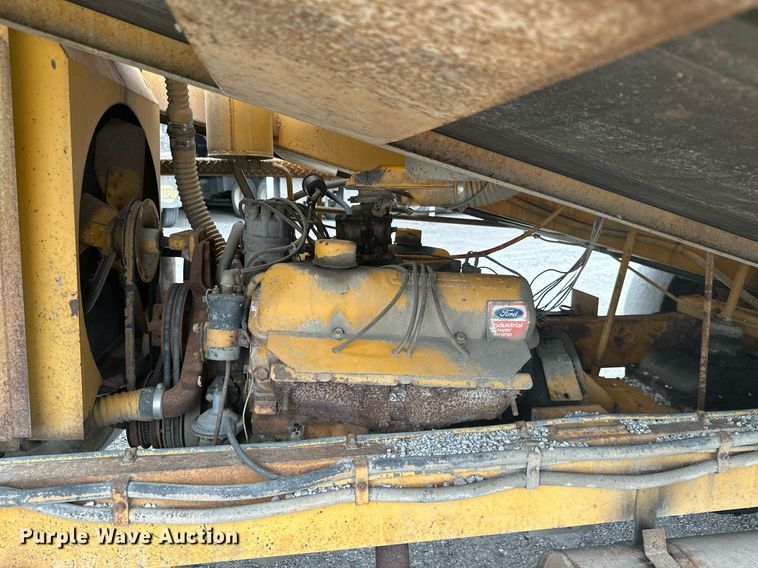 image for item MB9772 Koehring K  chip spreader