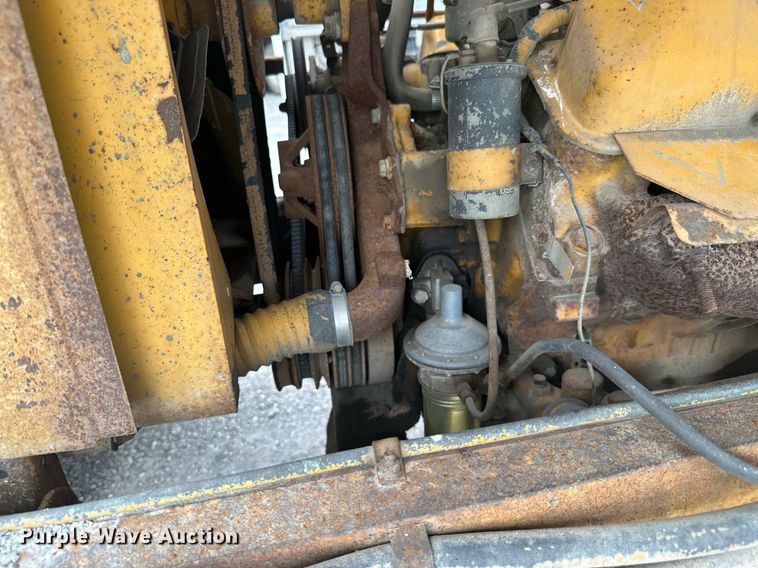 image for item MB9772 Koehring K  chip spreader