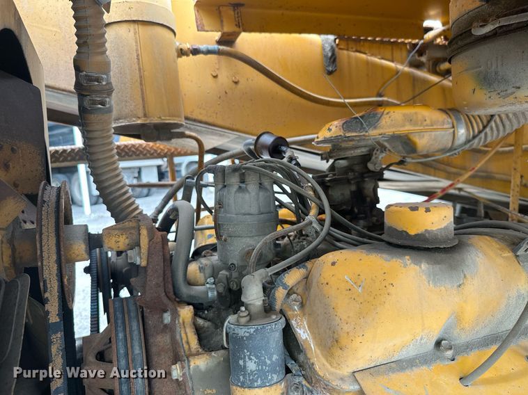 image for item MB9772 Koehring K  chip spreader