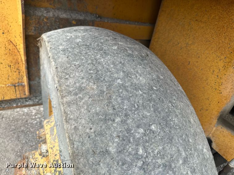 image for item MB9772 Koehring K  chip spreader