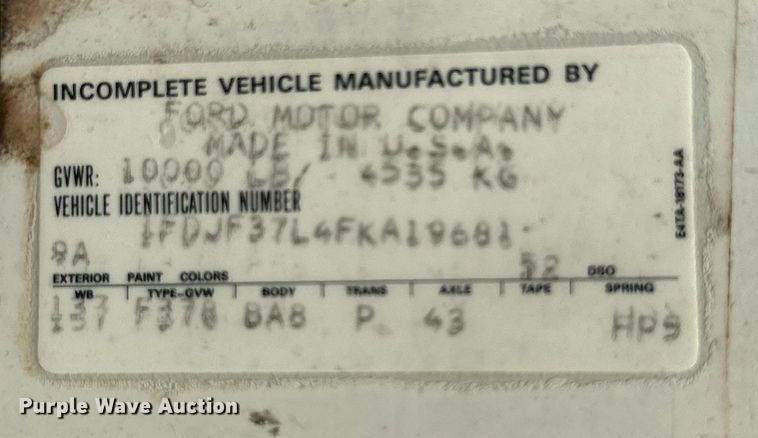 image for item MB9773 1985 Ford F350  flatbed truck