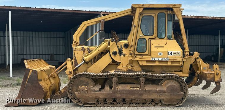 image for item MB9774 1970 Caterpillar 977K  loader
