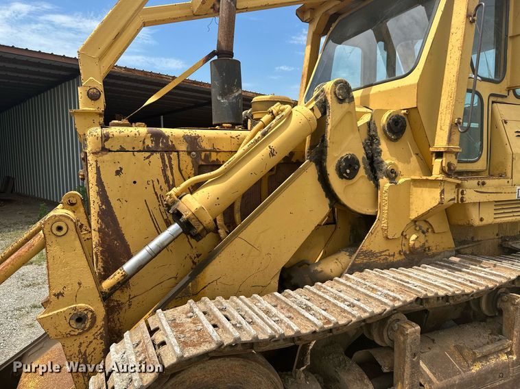 image for item MB9774 1970 Caterpillar 977K  loader