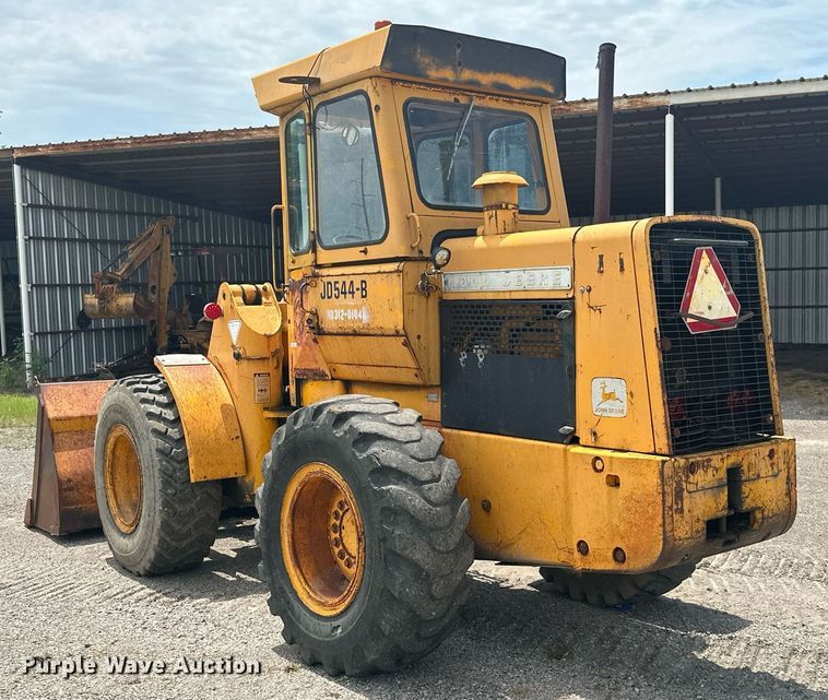 image for item MB9775 1981 John Deere 544B  loader