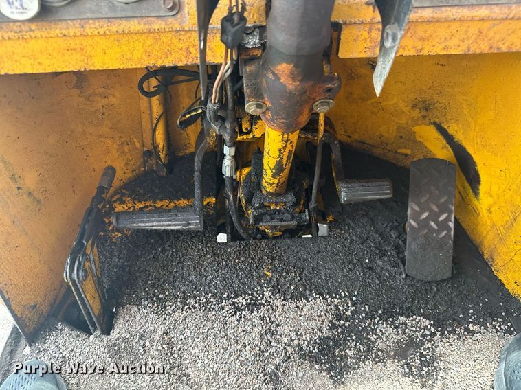 image for item MB9775 1981 John Deere 544B  loader