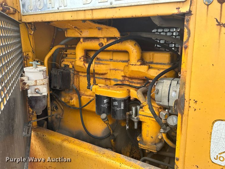 image for item MB9775 1981 John Deere 544B  loader