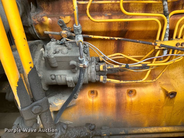 image for item MB9775 1981 John Deere 544B  loader