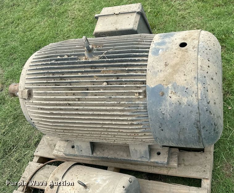 image for item MB9776 (4) electric motors