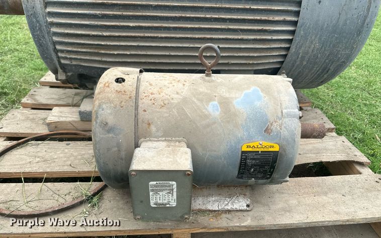 image for item MB9776 (4) electric motors