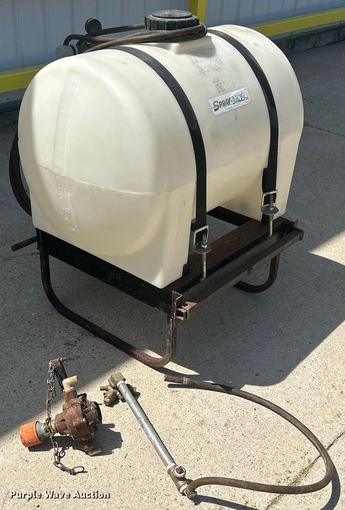 image for item MD9004 Spray Land  turf sprayer