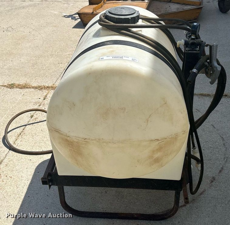 image for item MD9004 Spray Land  turf sprayer