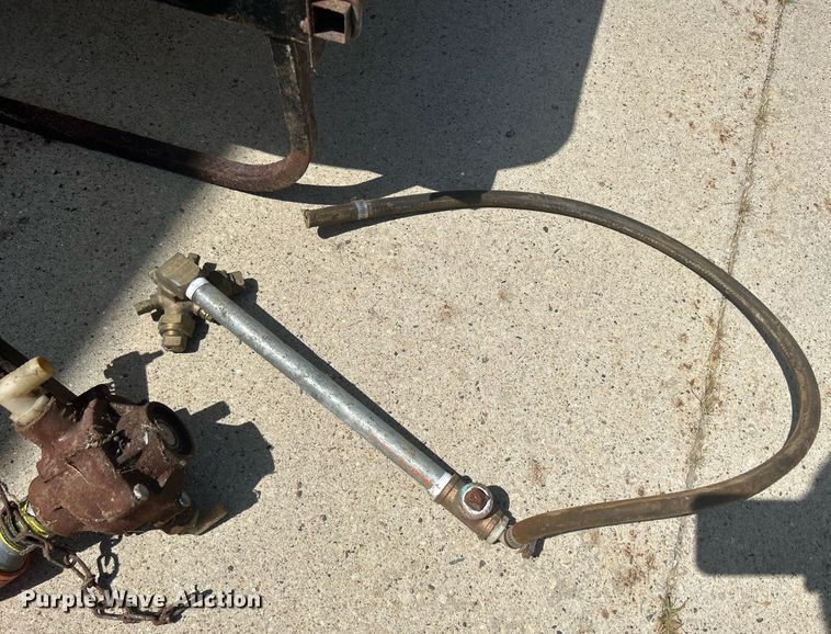 image for item MD9004 Spray Land  turf sprayer