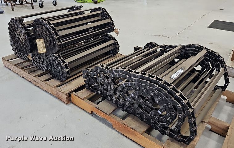 image for item MD9920 (6) spreader conveyor chains