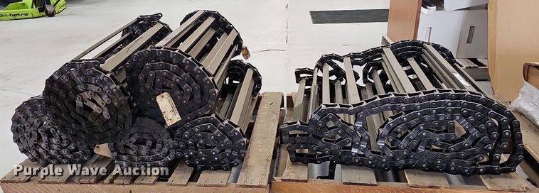image for item MD9920 (6) spreader conveyor chains