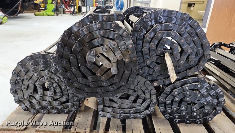 image for item MD9920 (6) spreader conveyor chains