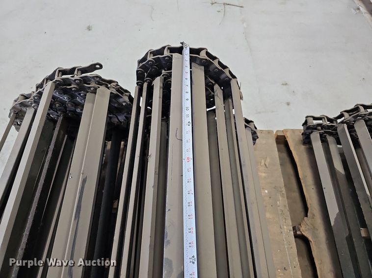image for item MD9920 (6) spreader conveyor chains